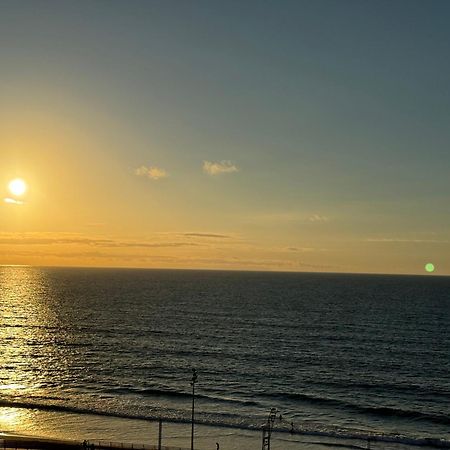Vistas Mar Playa Las Canteras Primera Linea Wifi Лас-Пальмас-де-Гран-Канарія Екстер'єр фото