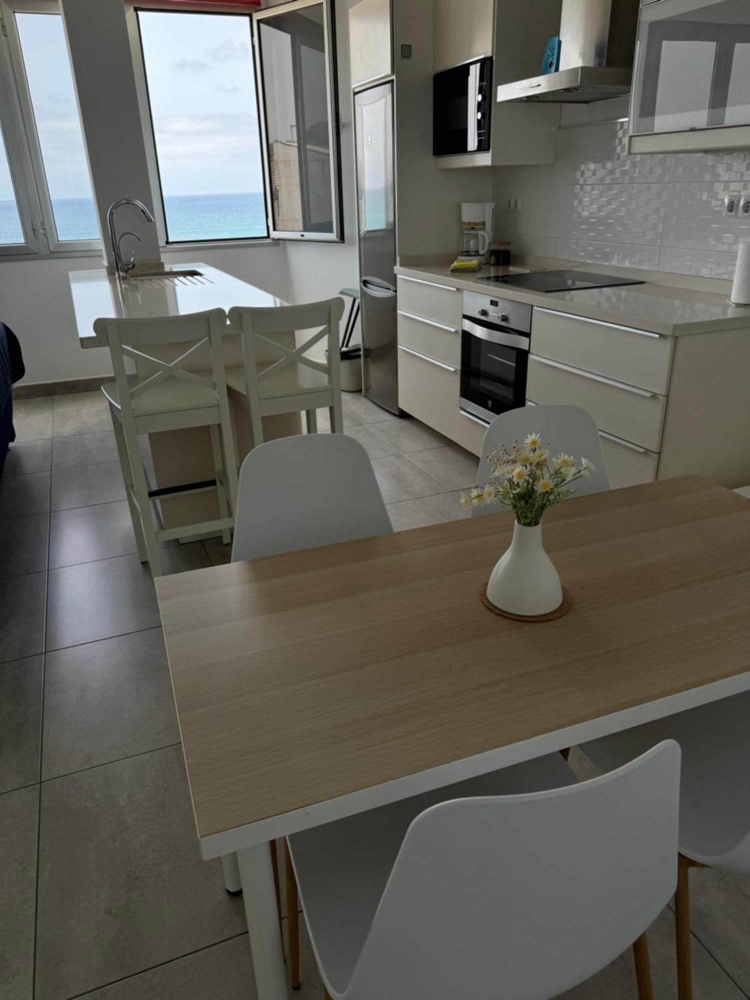 Vistas Mar Playa Las Canteras Primera Linea Wifi Лас-Пальмас-де-Гран-Канарія Екстер'єр фото