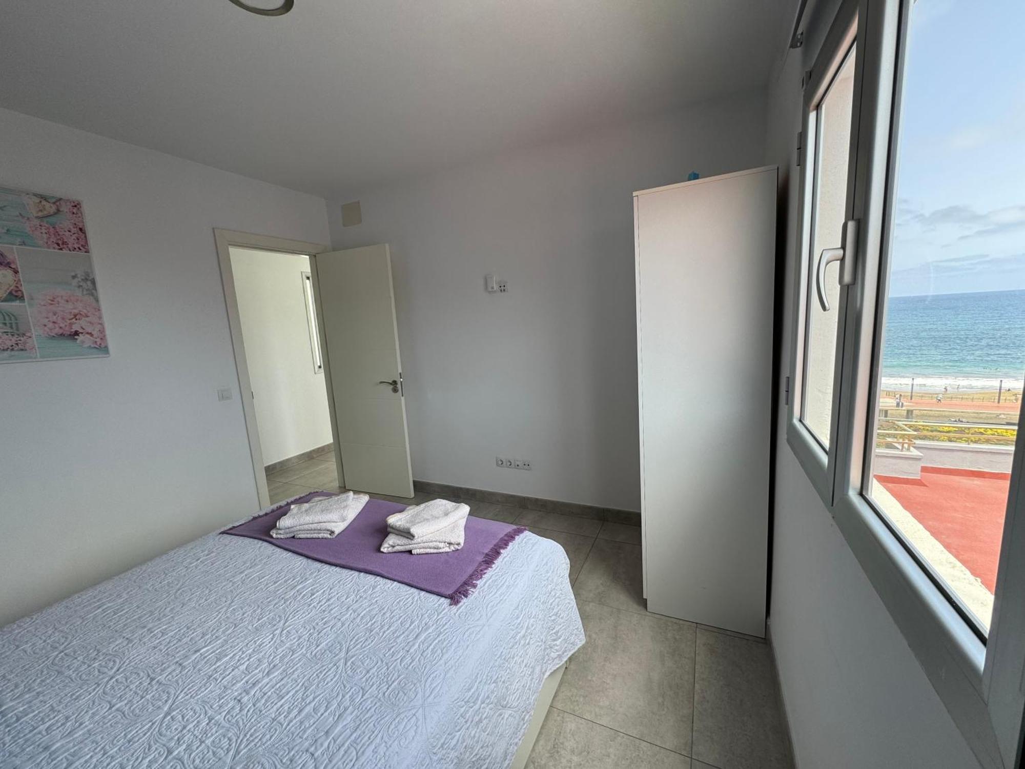 Vistas Mar Playa Las Canteras Primera Linea Wifi Лас-Пальмас-де-Гран-Канарія Екстер'єр фото