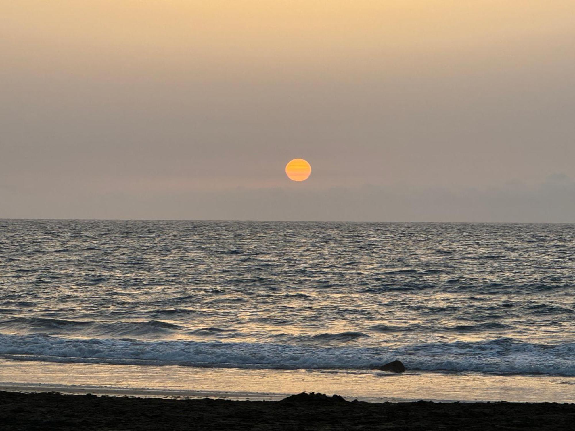 Vistas Mar Playa Las Canteras Primera Linea Wifi Лас-Пальмас-де-Гран-Канарія Екстер'єр фото
